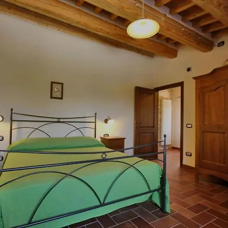Ambra Apartment